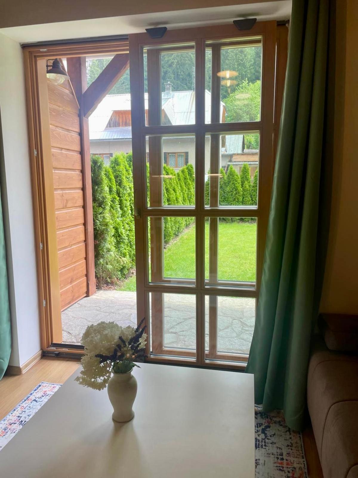 Apartman 8, Jezerne Вельке-Карловице Экстерьер фото